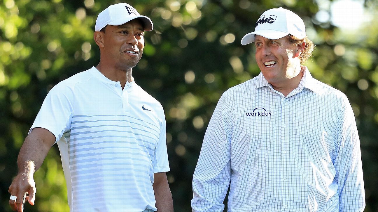 Phil Mickelson And Tiger Woods