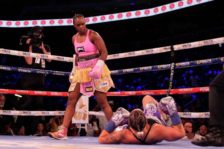 Claressa Shields destroys Vanessa Lepage